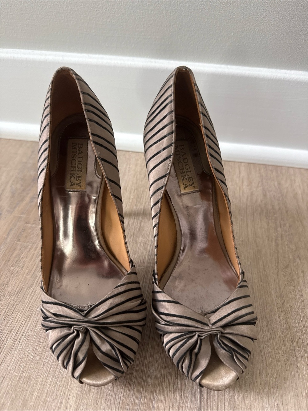 Badgley Mischka Taupe and Black Striped Peep-Toe Knot Pumps